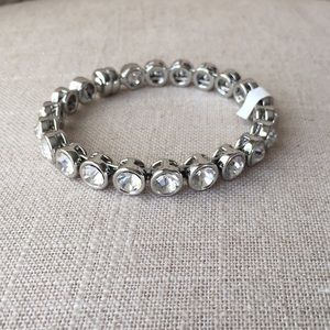 Magnetic bracelet with sparkly stones